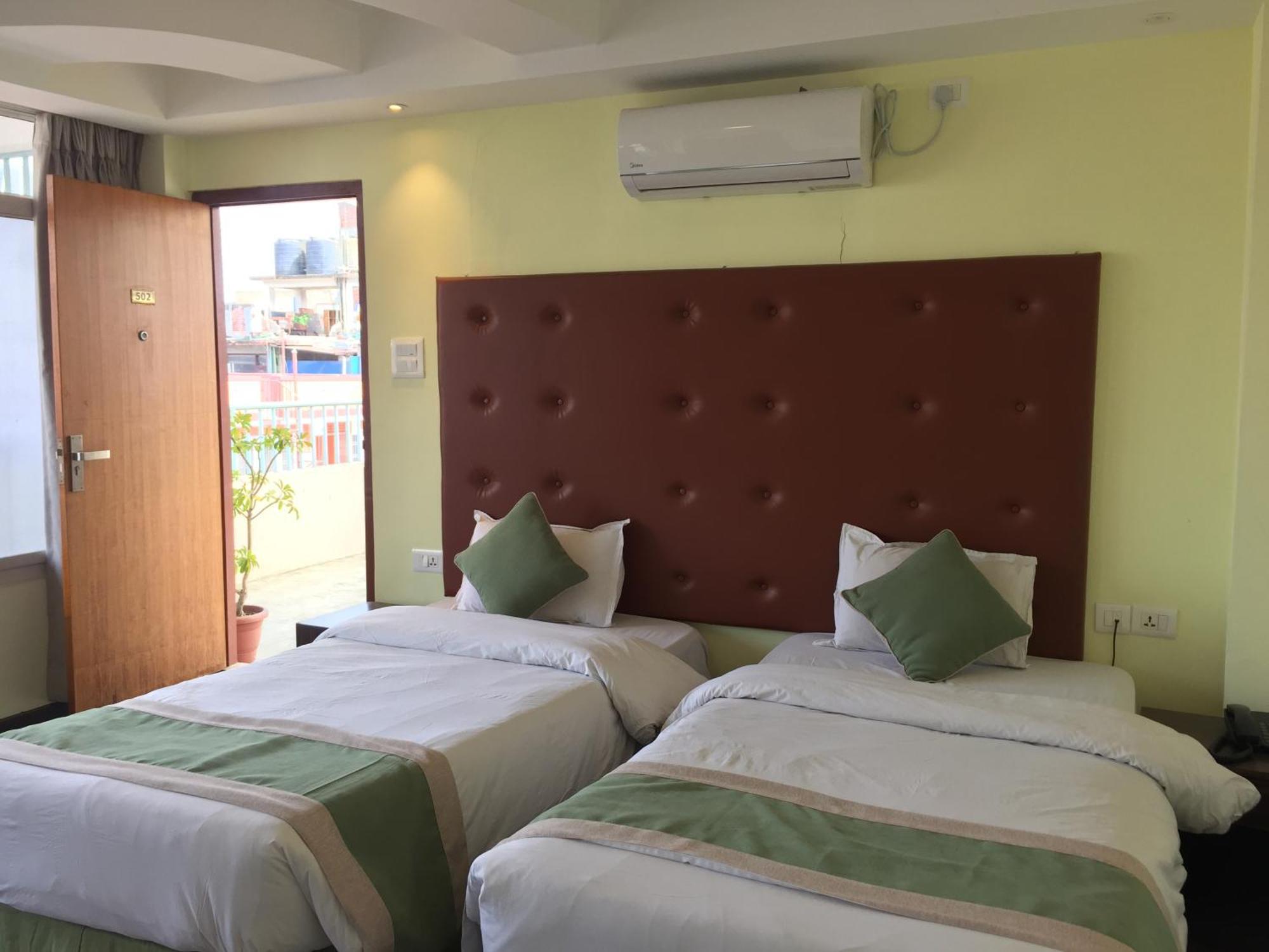 Hotel Serenity Kathmandu Exteriör bild